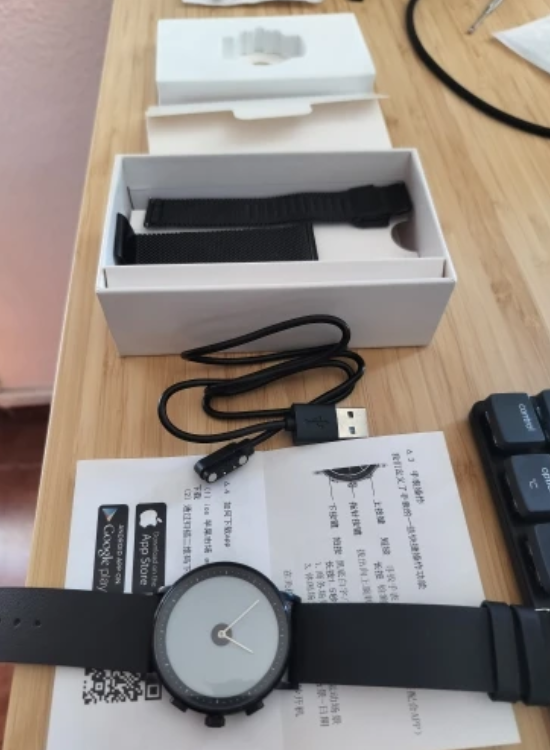 Hybrid Smartwatch - นาฬิกาอัจฉริยะระบบไฮบริด Eink พร้อมกลไกควอตซ์ รุ่นแรกของโลก สายสแตนเลสสตีล 316L
