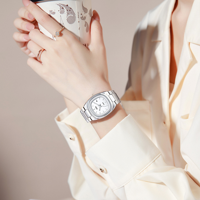 นาฬิกาข้อมือผู้หญิง UTHAI CQ36 - Ladies Fashion Watch บทวิจารณ์และราคา