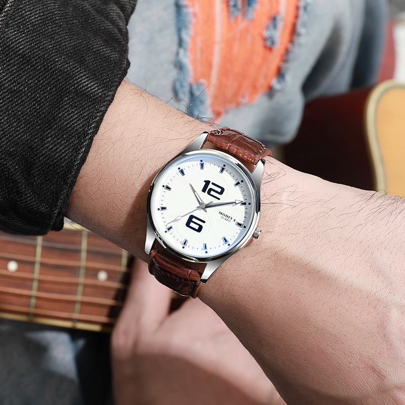 นาฬิกาควอตซ์ผู้ชายสุดหรู สายหน - Smartwatch Luxury Watches บทวิจารณ์และราคา