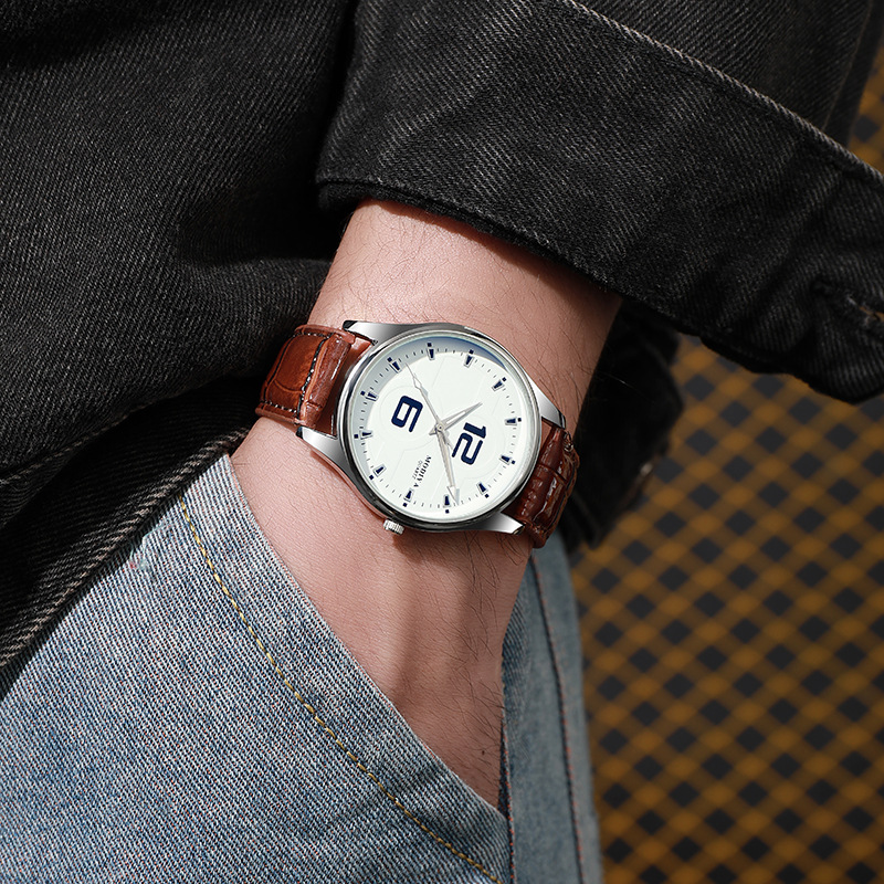นาฬิกาควอตซ์ผู้ชายสุดหรู สายหน - Smartwatch Luxury Watches บทวิจารณ์และราคา