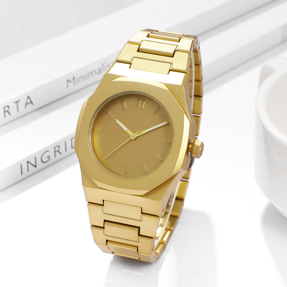 นาฬิกาควอตซ์ผู้ชายแฟชั่น 4 ชิ้ - Smartwatch Luxury Watches บทวิจารณ์และราคา